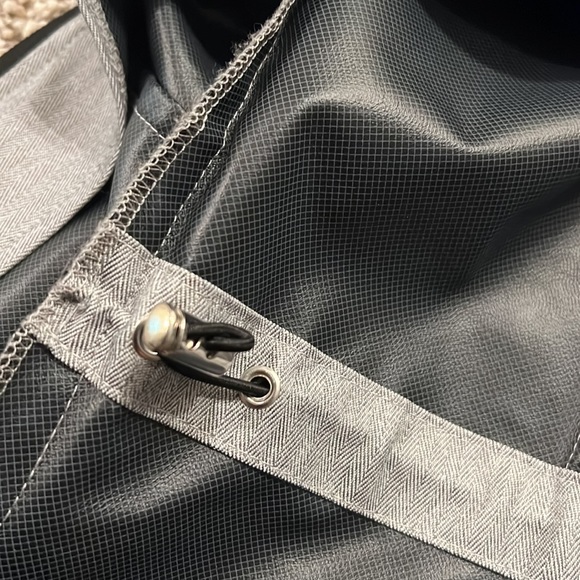 Outdoor Collection By 26 International Gray Jacket with Hood - Picture 12 of 13